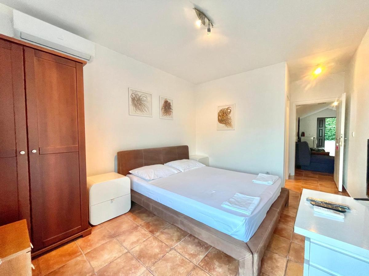 Sea View Apartments Milo Будва Екстериор снимка